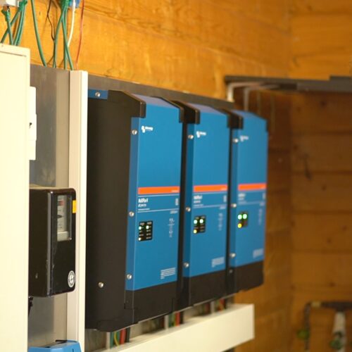 Victron Setup mit 3 Wechselrichtern und 10kW Dauerleistung
